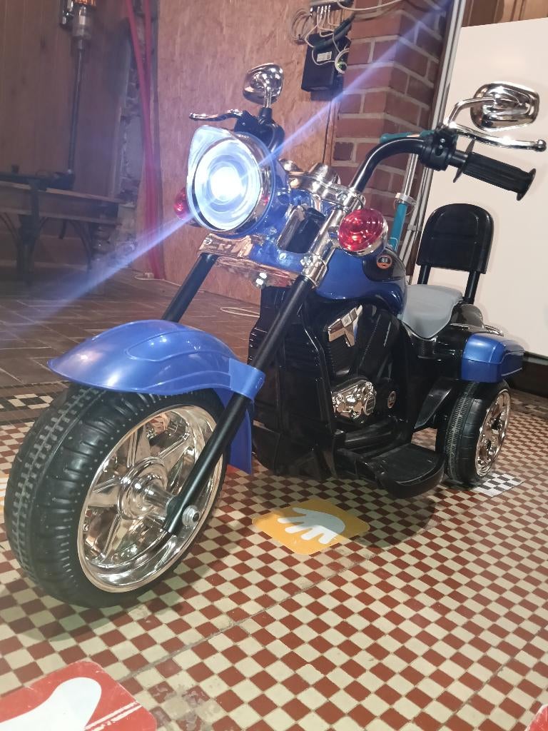 Moto, Enlèvement ou Envoi, Comme neuf