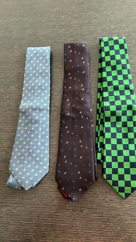 Cravates Hermès, Vêtements | Hommes, Enlèvement, Comme neuf