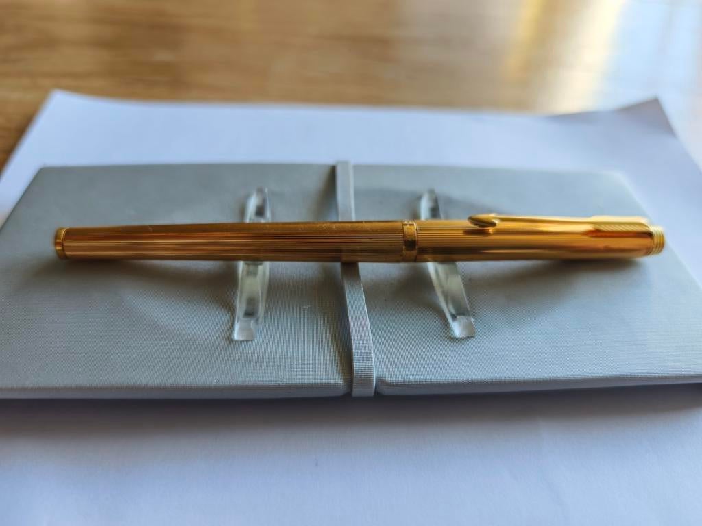 Parker 75 plaqué or, Collections, Stylos, Enlèvement, Comme neuf, Parker