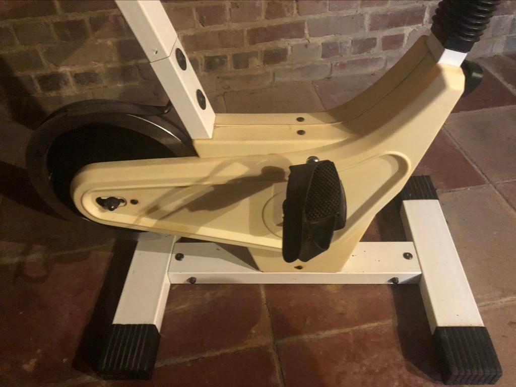 Hometrainer, Kinderen en Baby's, Ophalen, Zo goed als nieuw