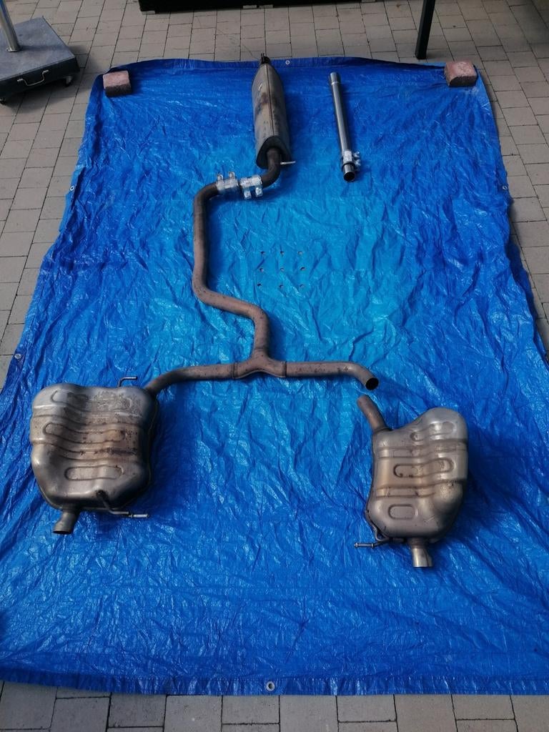 volledige originele uitlaat Skoda octavia combi rs mk3, Auto-onderdelen, Ophalen, Gebruikt, Skoda