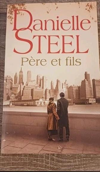 Roman Danielle Steel. Père et fils., Livres, Enlèvement ou Envoi, Comme neuf