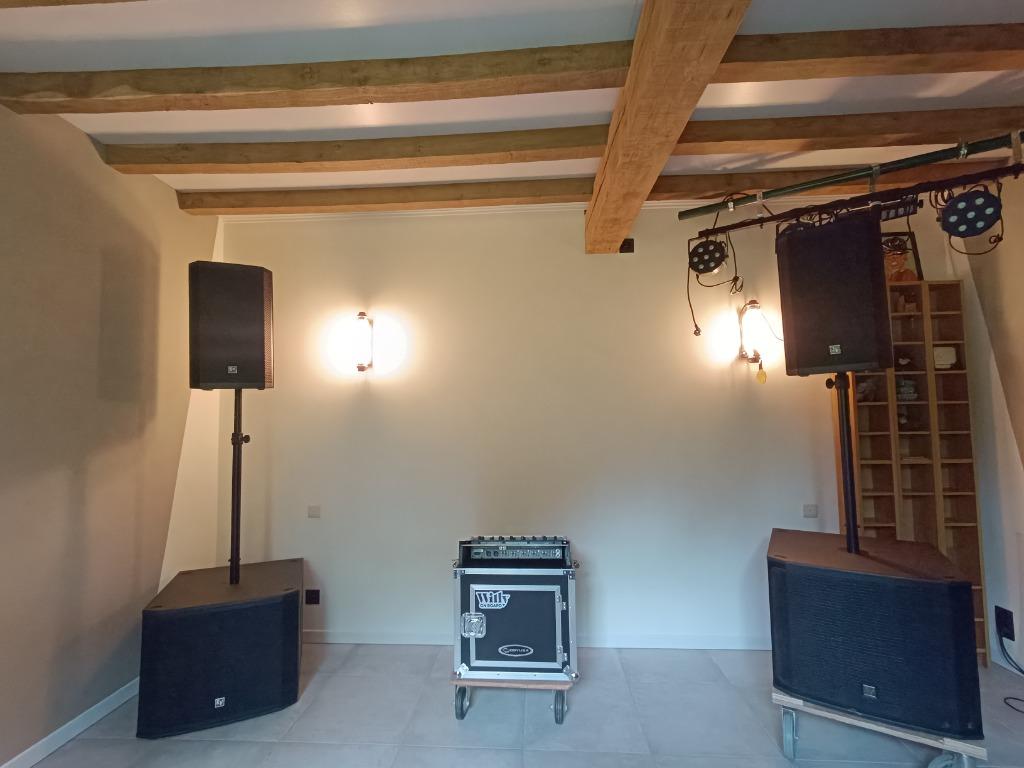 Luidsprekers te HUUR ( en licht ed..), Ophalen, Zo goed als nieuw, Subwoofer, Overige merken