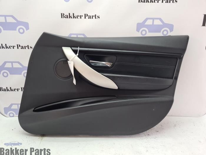 Revêtement portière 4portes avant droite d'un BMW 3-Serie, -, -, 3 mois de garantie, Utilisé