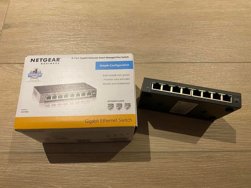 Switch Netgear GS108E, Computers en Software, Netwerk switches, Ophalen of Verzenden, Zo goed als nieuw