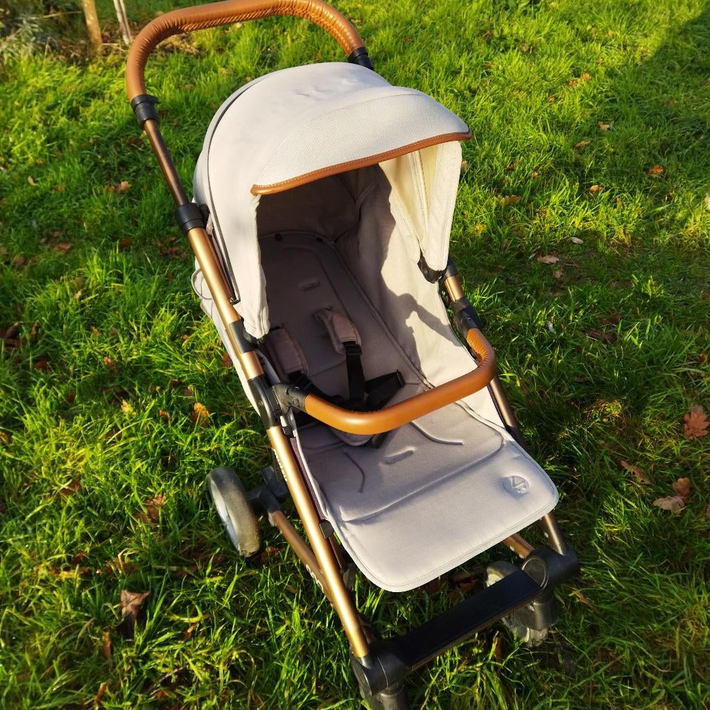 Mutsy Nexo kinderwagen, Kinderen en Baby's, Buggy's, Gebruikt, Overige merken, Verstelbare rugleuning, Voetenzak, Zonnekap, Ophalen