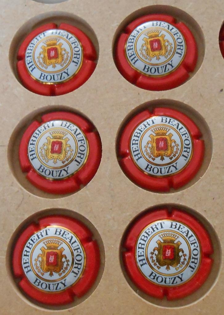 lot van 6 identieke champagnecapsules - Herbert Beaufort, Verzamelen, Ophalen of Verzenden, Zo goed als nieuw