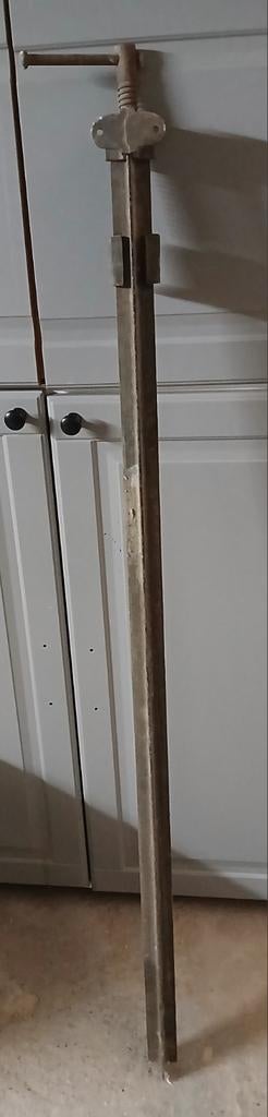 Serre-joint, Enlèvement, Utilisé