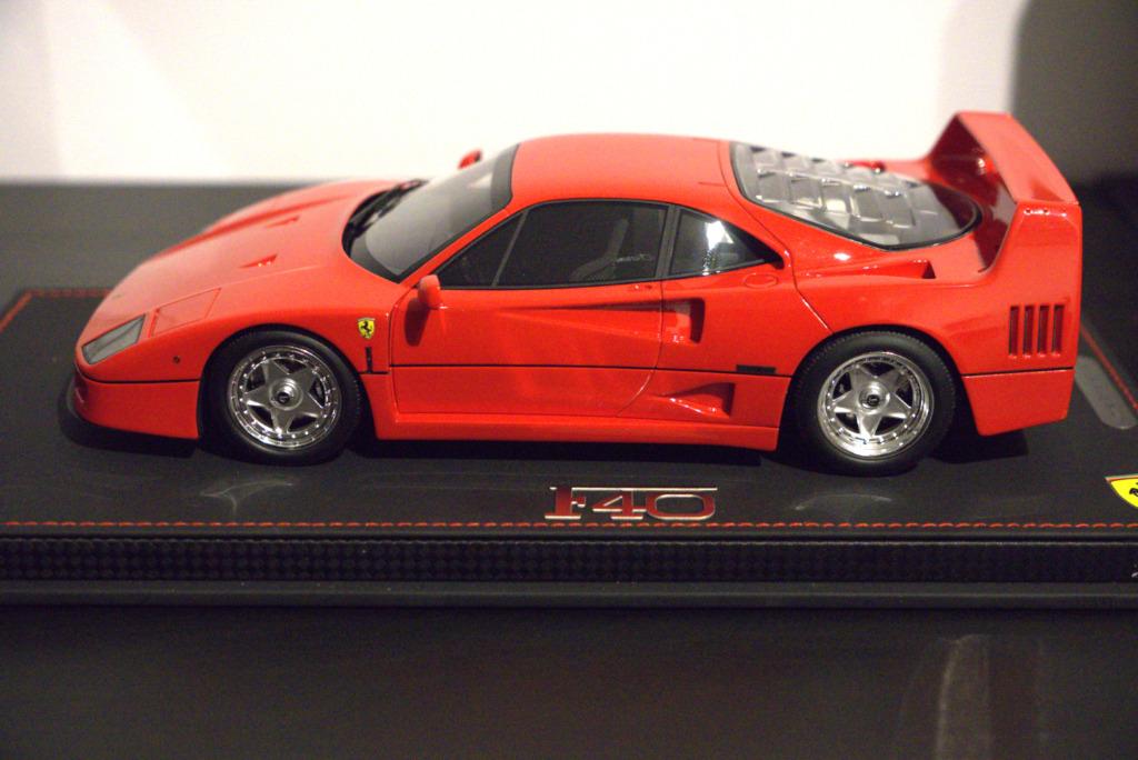 Ferrari F40 Gianni Agnelli Rosso Corsa 1/18 BBR, Ophalen of Verzenden, Zo goed als nieuw, Auto, Overige merken