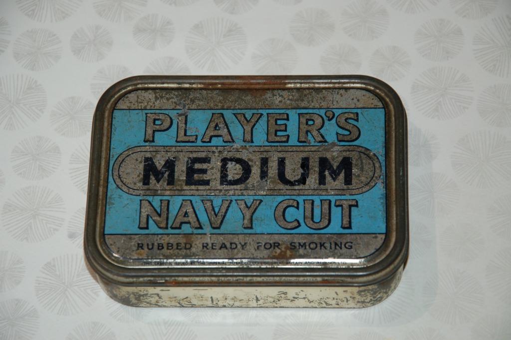Oud blikken doosje Player's Medium Navy Cut tabak, Ophalen of Verzenden, Gebruikt, Tabaksdoos of Verpakking