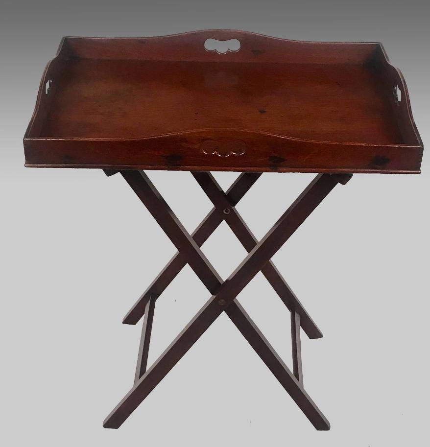 Georgische mahoniehouten butlerstray op de standaard, Antiquités & Art, Antiquités | Accessoires de maison, Enlèvement ou Envoi