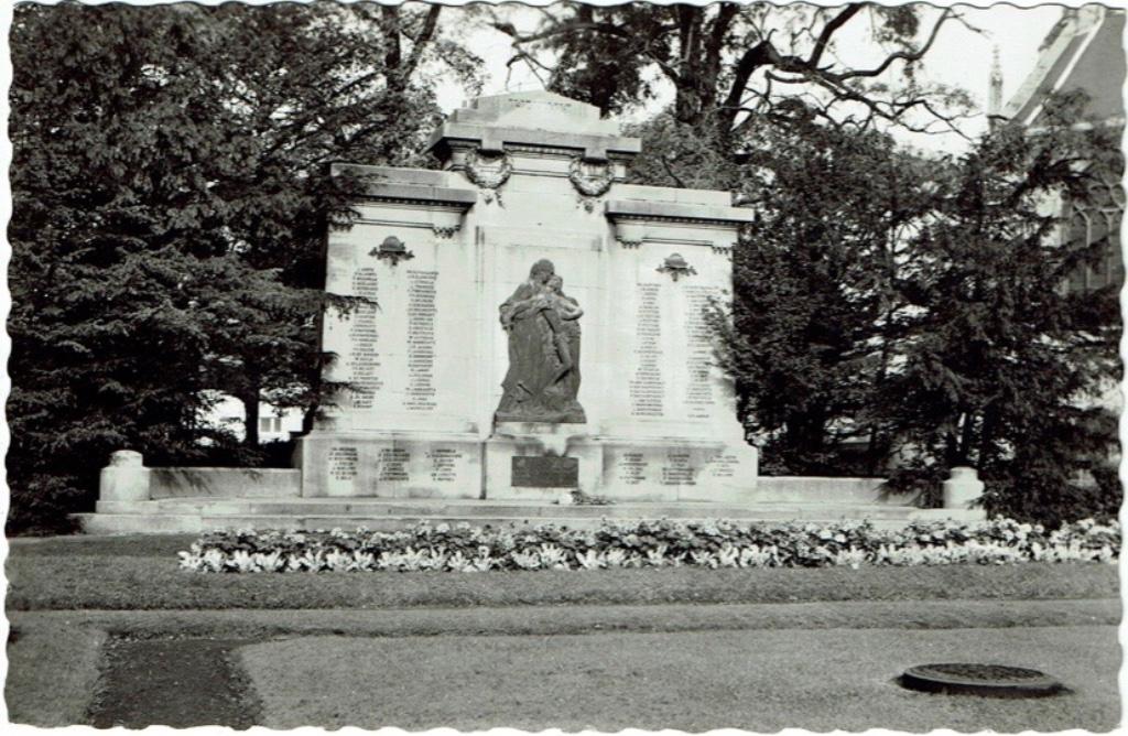 Oude postkaart Vilvoorde Monument der Gesneuvelden, Verzamelen, Verzenden, Ongelopen, Vlaams-Brabant