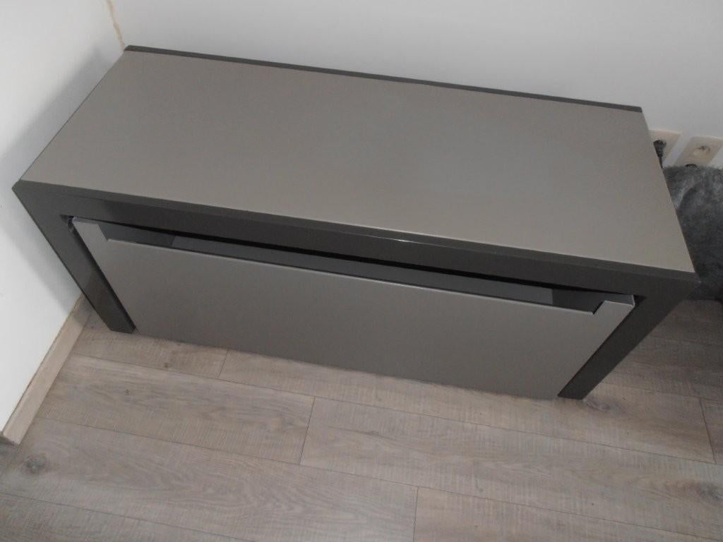 Metalen opbergbak op wieltjes onder metalen frame tevens ges, Huis en Inrichting, Ophalen, Gebruikt
