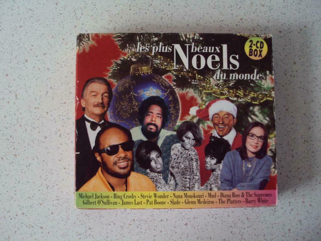 Lot 78 met 2 CD BOX "Les plus Beaux Noels Du Monde", Cd's en Dvd's, Ophalen of Verzenden, Zo goed als nieuw, Kerst