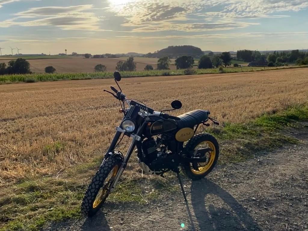 Moto Bullit 125 Gold, Motoren, Ophalen