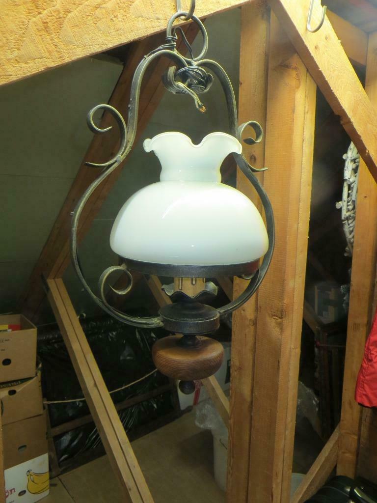 Lustre type "Lampe Belge", d'époque 1975, Maison & Meubles, Lampes | Lustres, Comme neuf, Verre, Bois, Métal, Enlèvement ou Envoi