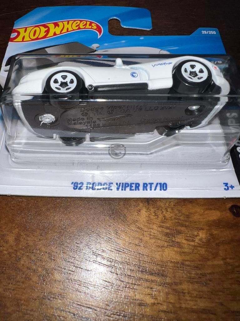 Hot wheels dodge viper rt/10 92 treasure hunt, Ophalen, Nieuw