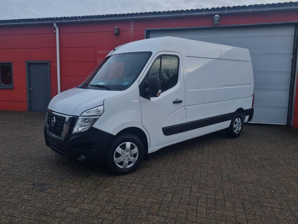 Nissan NV400 - 5.000km - Navi/camera/PDC/.., Auto's, Voorwielaandrijving, 4 deurs, Stof, NV400