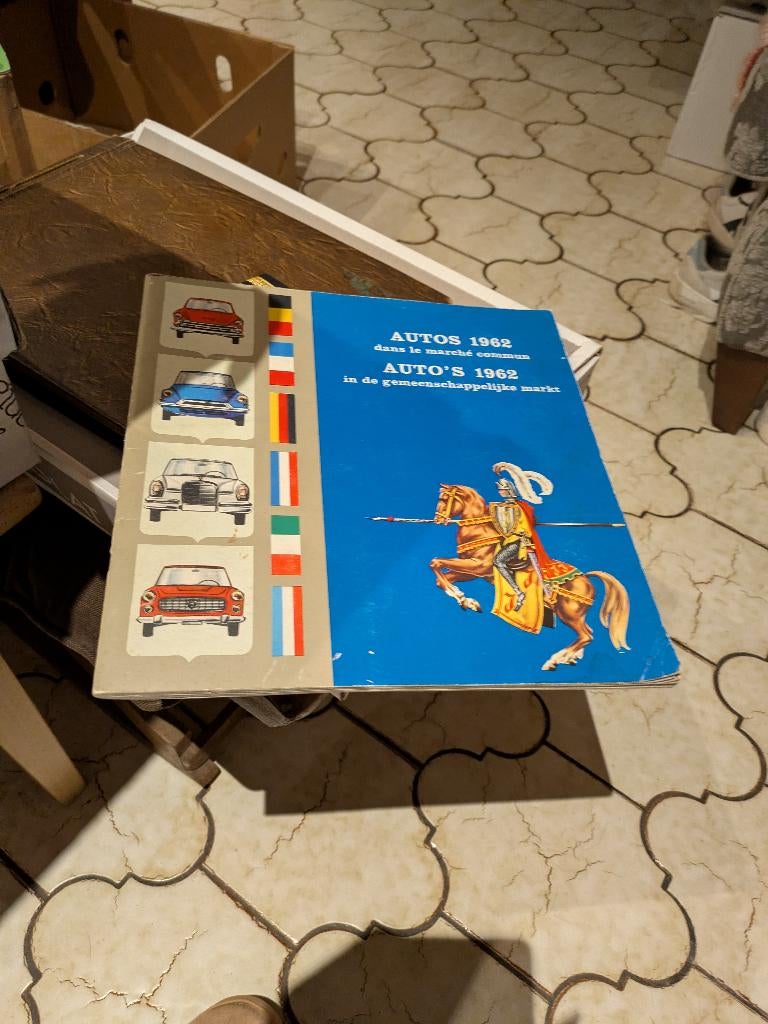 Auto's 1962, Ophalen of Verzenden, Zo goed als nieuw, Prentenboek