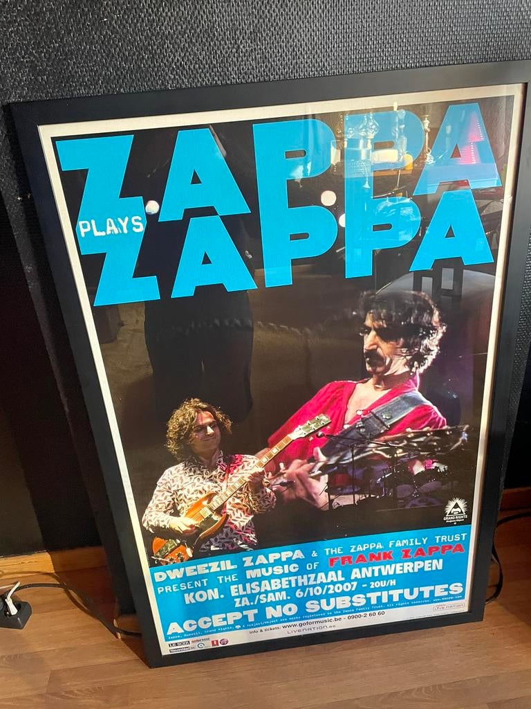 Originele ingekaderde affiche Frank Zappa, Ophalen, Met lijst, Deurposter of groter, Muziek
