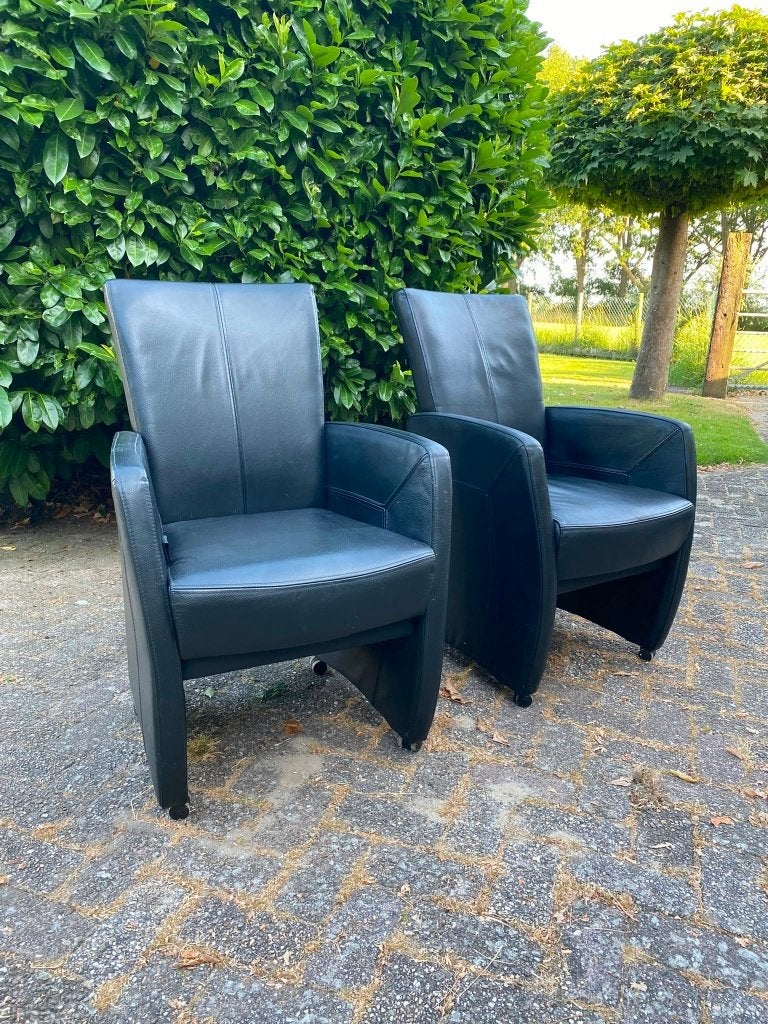2 chaises de salle à manger en cuir noir à roulettes, Enlèvement ou Envoi, Deux, Utilisé, Cuir