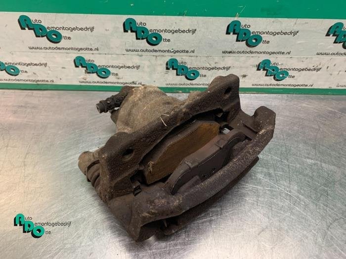 Etrier de frein (pince) avant gauche d'un Citroen C1 (C1 08-, -, 3 mois de garantie, Utilisé, -