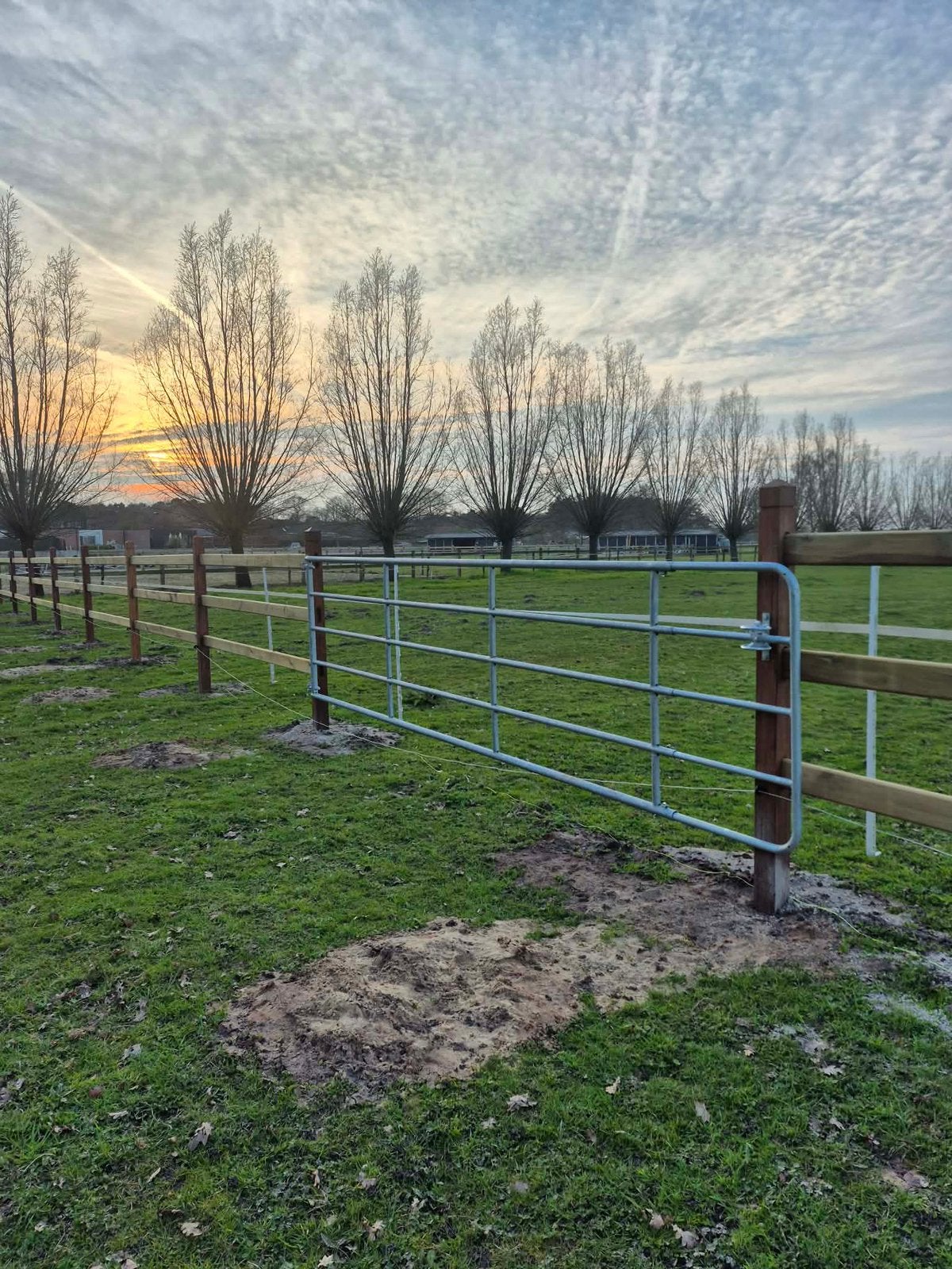 Weidepoorten, Dieren en Toebehoren