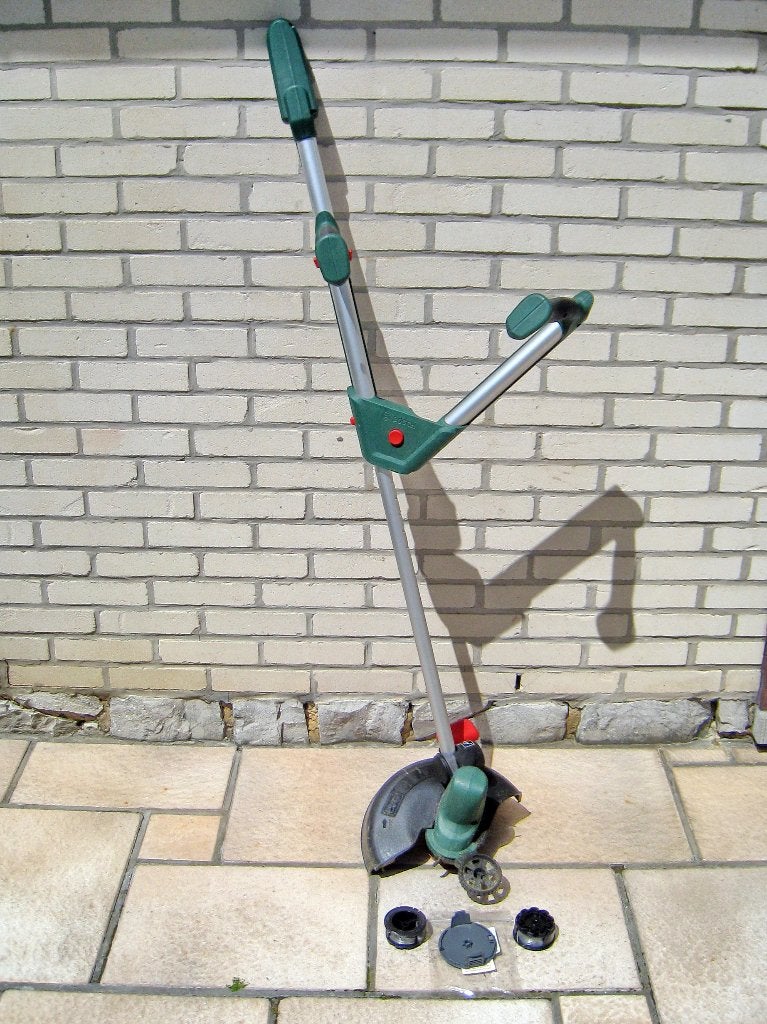 Coupe bordure Bosch Home and Garden 18V-26, Neuf, Enlèvement, 10 à 30 cm, Batterie
