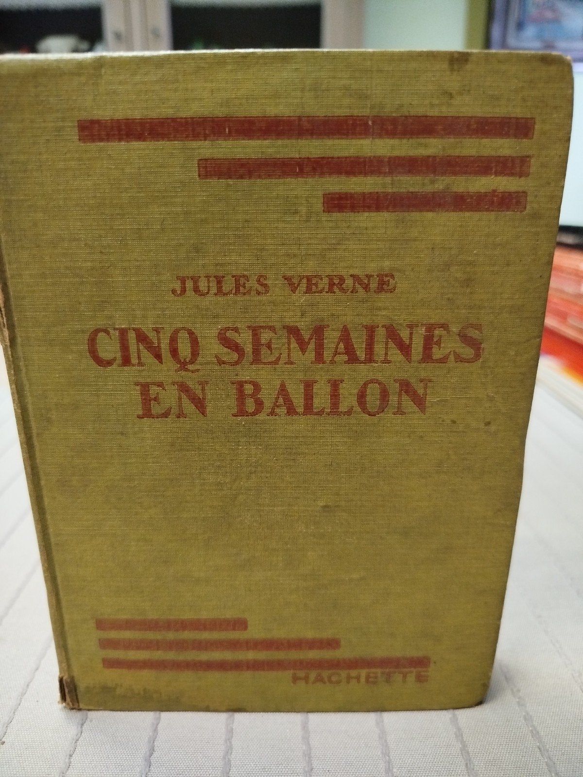 Cinq semaines en ballon, Enlèvement ou Envoi