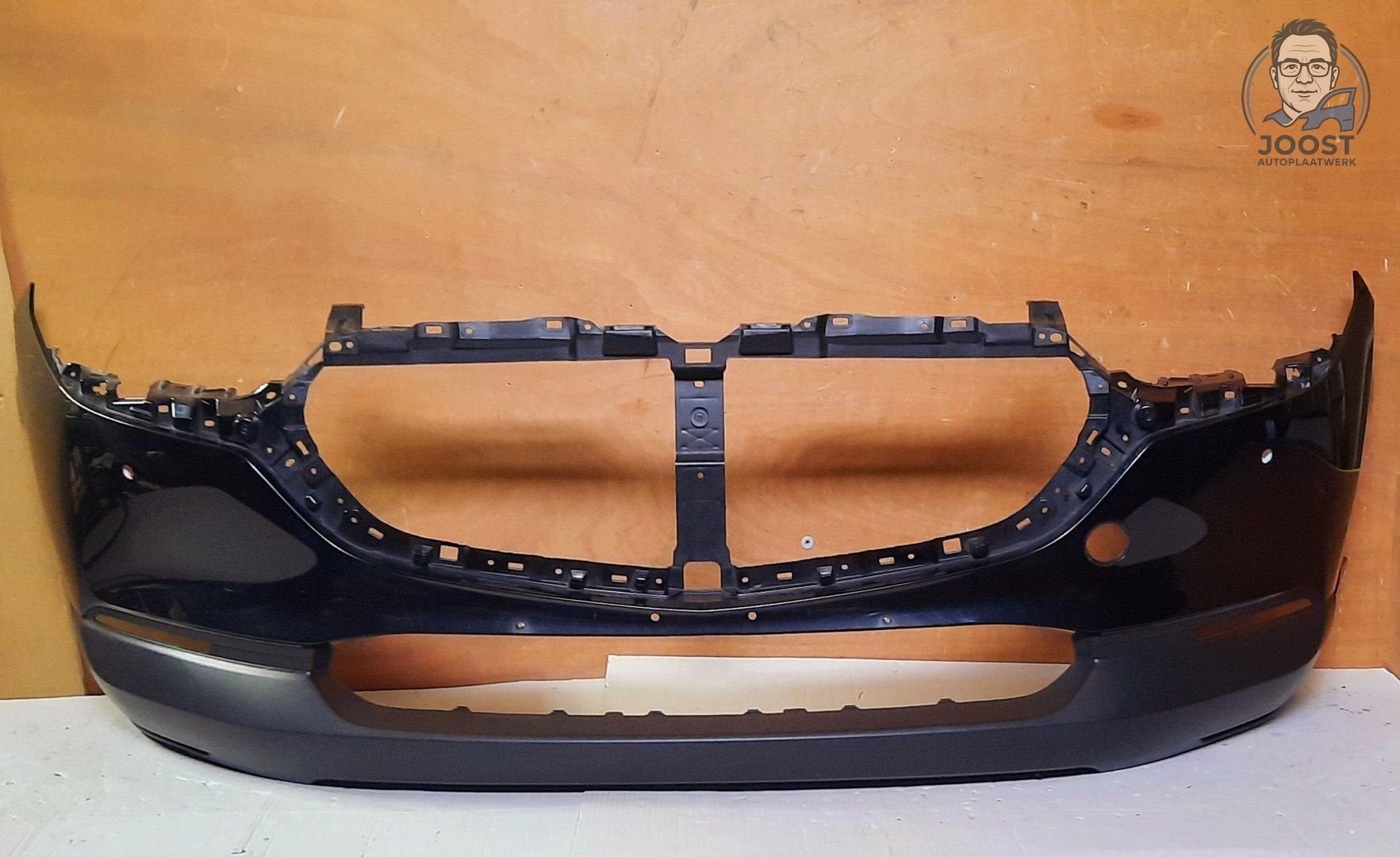 Voorbumper orgineel Mazda CX30 v.a '19 DFR5-50031, Gebruikt, -, Voor, Ophalen of Verzenden