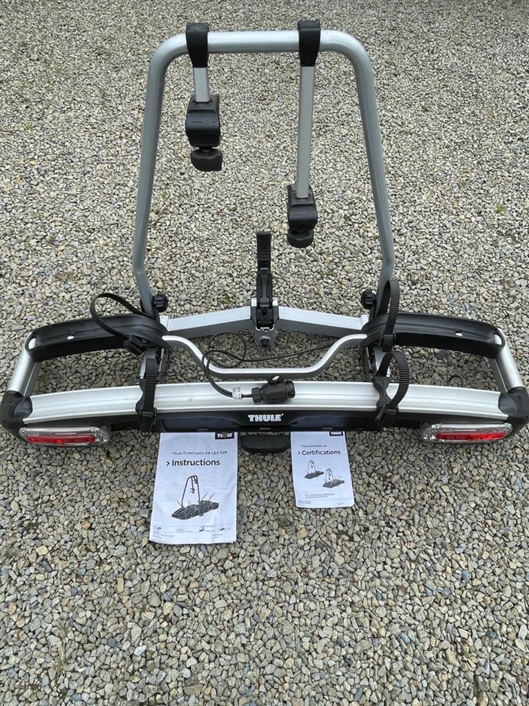 Porte vélo Thule EC928 comme neuf, 2 vélos, Pneus larges, Comme neuf, Enlèvement