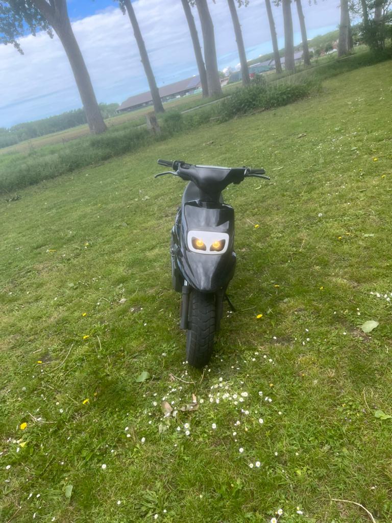 Mbk booster a klasse (nieuw model), Ophalen, Zo goed als nieuw, Elektrisch