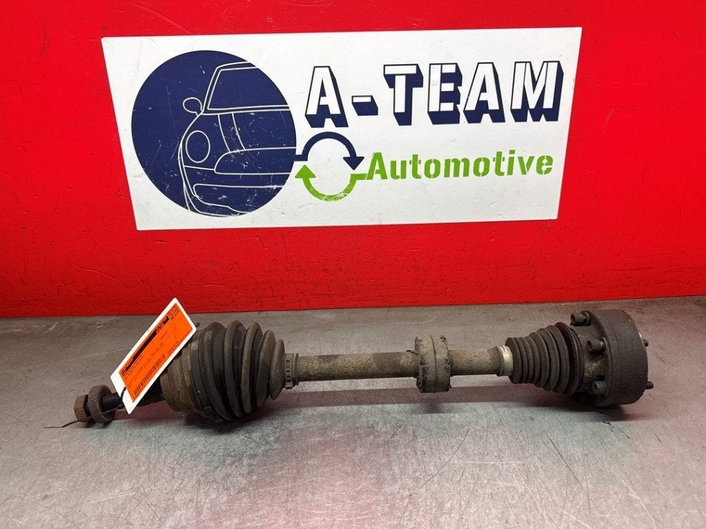 CARDAN AVANT GAUCHE (TRANSMISSION) Passat Variant (3C5), Volkswagen, Volkswagen AG, Utilisé, Kundenbetreuung@volkswagen.de