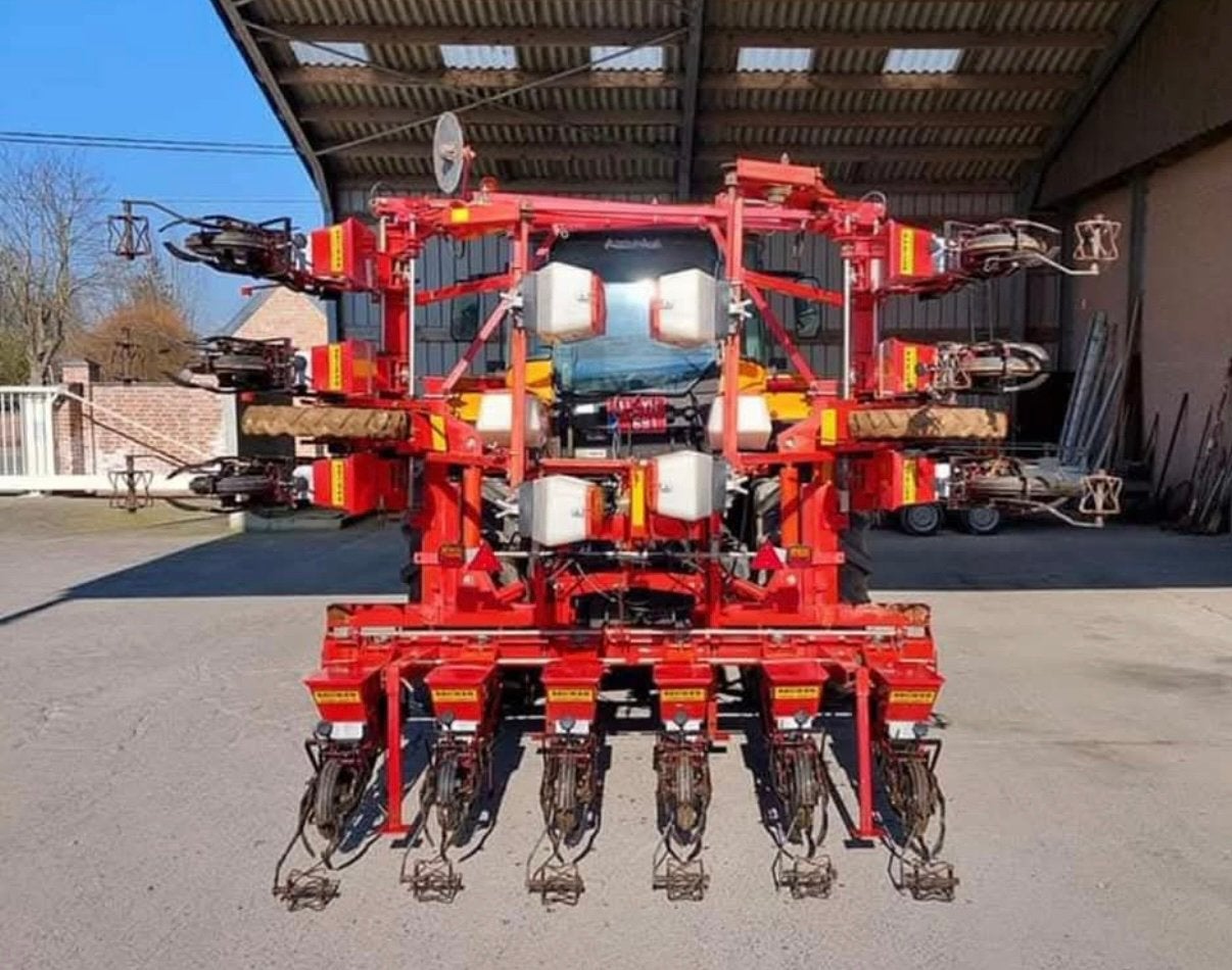 Becker bietenzaaimachine, Ophalen, Akkerbouw, Weidebouw