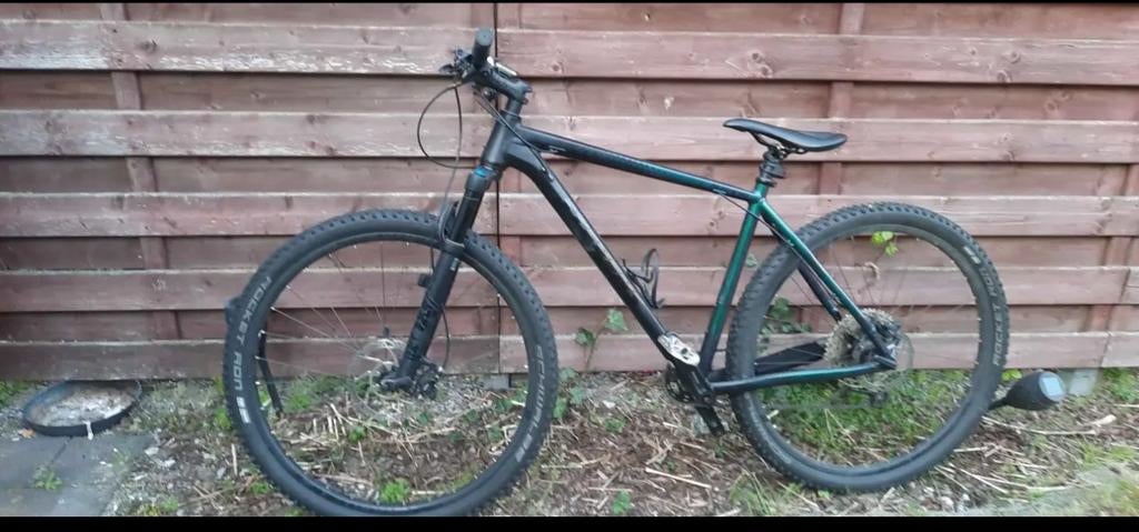 Vélo de montagne Stevens., Vélos & Vélomoteurs, Enlèvement, 28 pouces