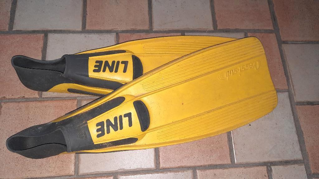 zwemvliezen Cressi-sub, Watersport en Boten, Duiken, Ophalen of Verzenden, Gebruikt, Zwem- of Duikvliezen