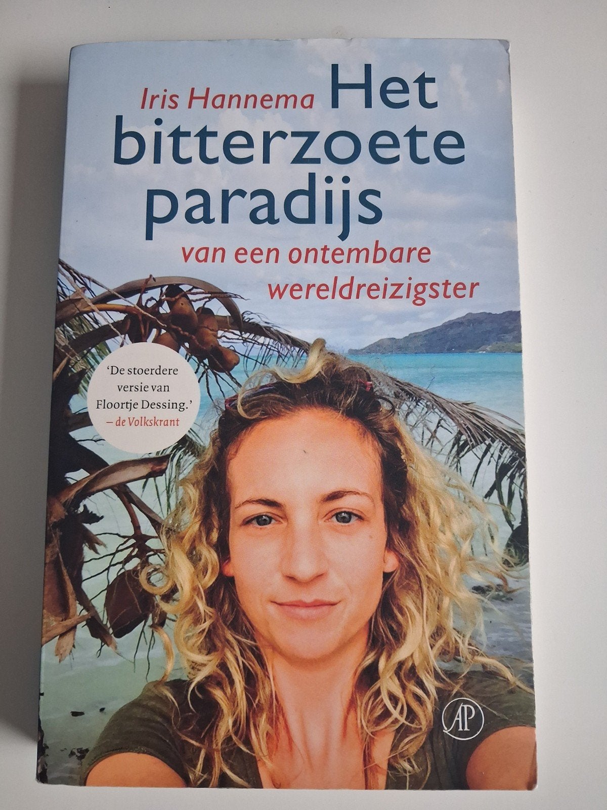 Iris Hannema - Het bitterzoete paradijs, Ophalen, Iris Hannema, Afrika