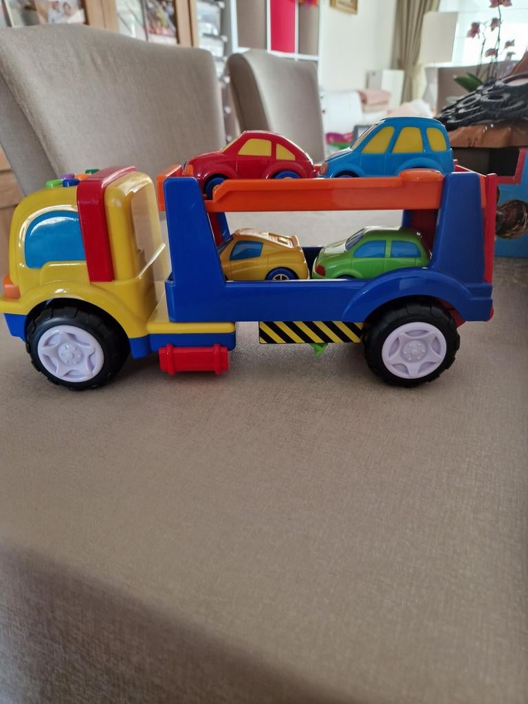 Vrachtwagen met oplegger, Kinderen en Baby's, Ophalen