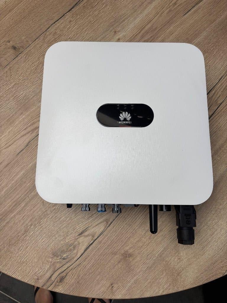 Omvormer huawei, Ophalen, Zo goed als nieuw