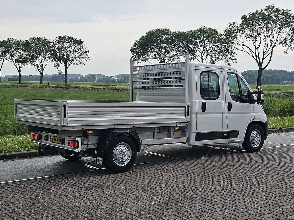 Peugeot Boxer 435 2.0 BlueHDI L3 DC open laadbak ITEM 327889, 4 deurs, 173 g/km, Gebruikt, 4 cilinders