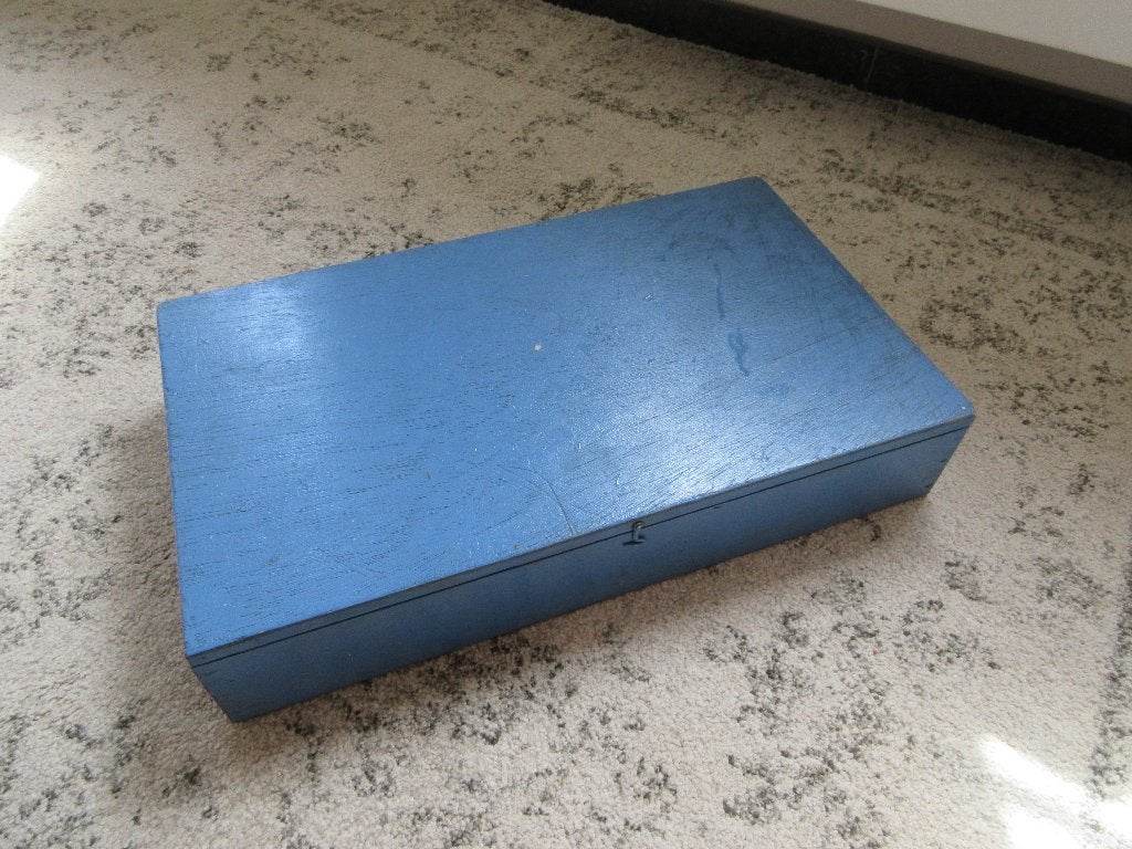 Oud houten kistje kist in hout opbergdoos vintage koffertje, Huis en Inrichting, Woonaccessoires | Kisten, Ophalen