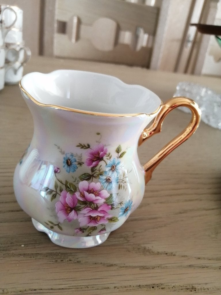 mooi porceleinen vaasje - kannetje met nummer en stempel, Antiek en Kunst, Ophalen of Verzenden