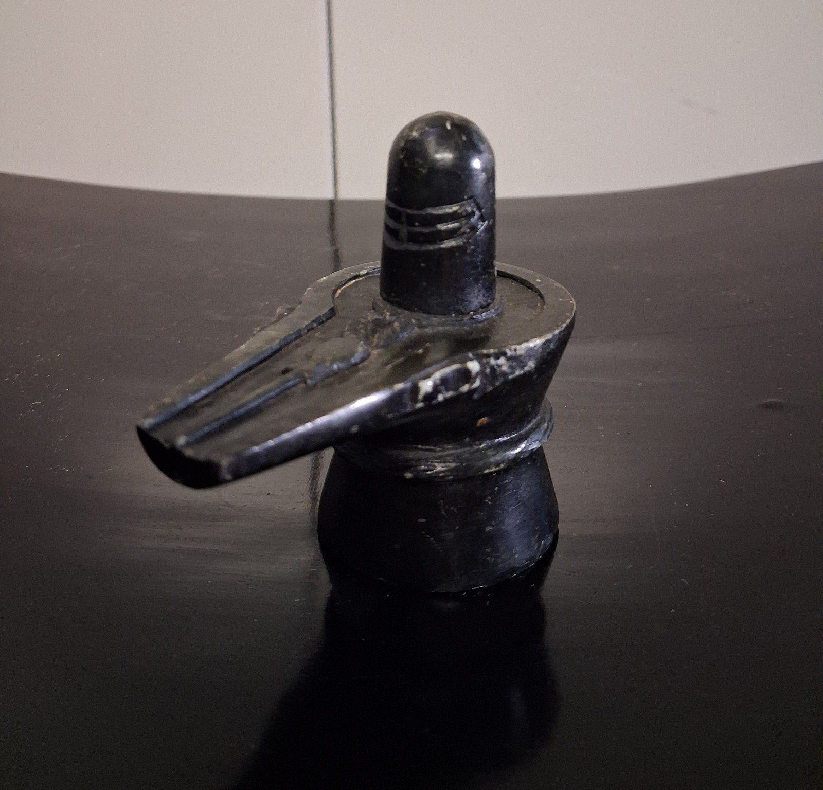 Shiva lingam, Enlèvement