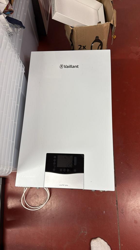 Vaillant EcoTec Plus VUW 32CS/1-5, Bricolage & Construction, Chauffe-eau & Boilers, Comme neuf, Enlèvement