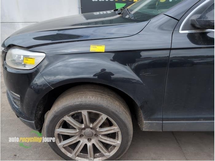 Scherm links-voor van een Audi Q7 (LZ9Y), Auto-onderdelen, Gebruikt, -, -, Audi
