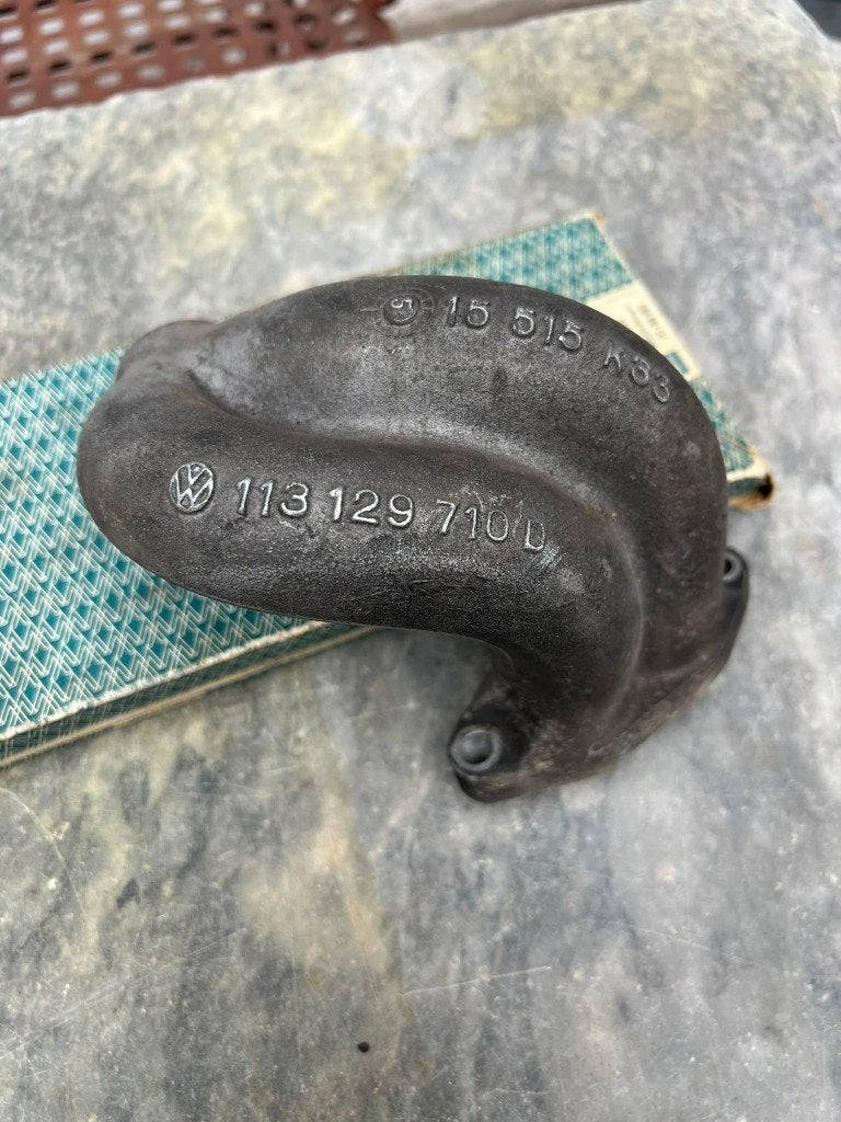 VW Beetle Bus 1600 inlaatspruitstuk rechts 113129710D, Ophalen of Verzenden, Gebruikt