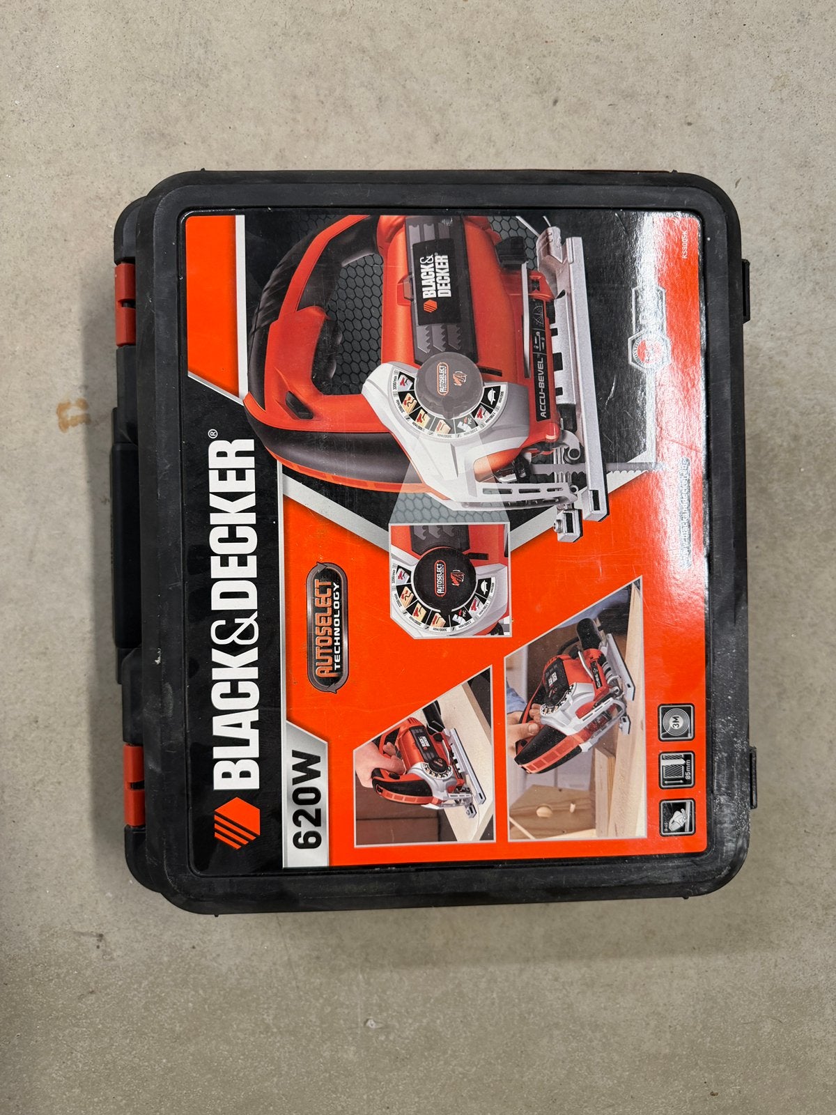une scie sauteuse Black & Decker 620W, Bricolage & Construction, Outillage | Outillage à main, Enlèvement ou Envoi, Comme neuf