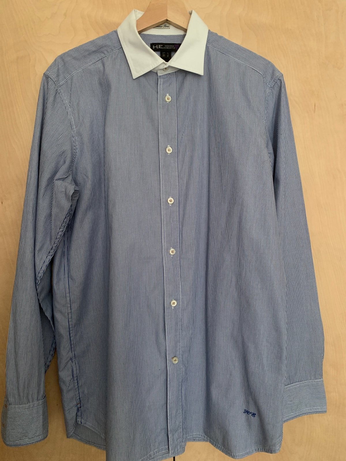 Chemise Homoni Emerito - Rayures bleu et blanc col blanc  XL, Vêtements | Hommes, Chemises, Porté, Bleu, Enlèvement ou Envoi