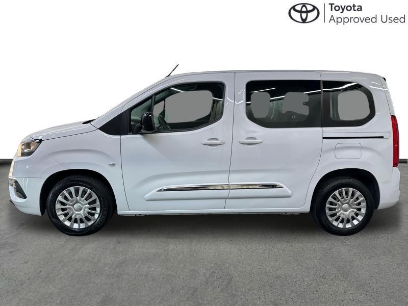 Toyota ProAce City Verso Shuttle 5pl | Heated Seats | Carpla, Autos, Toyota, Achat, Electronic Stability Program (ESP), Euro 6