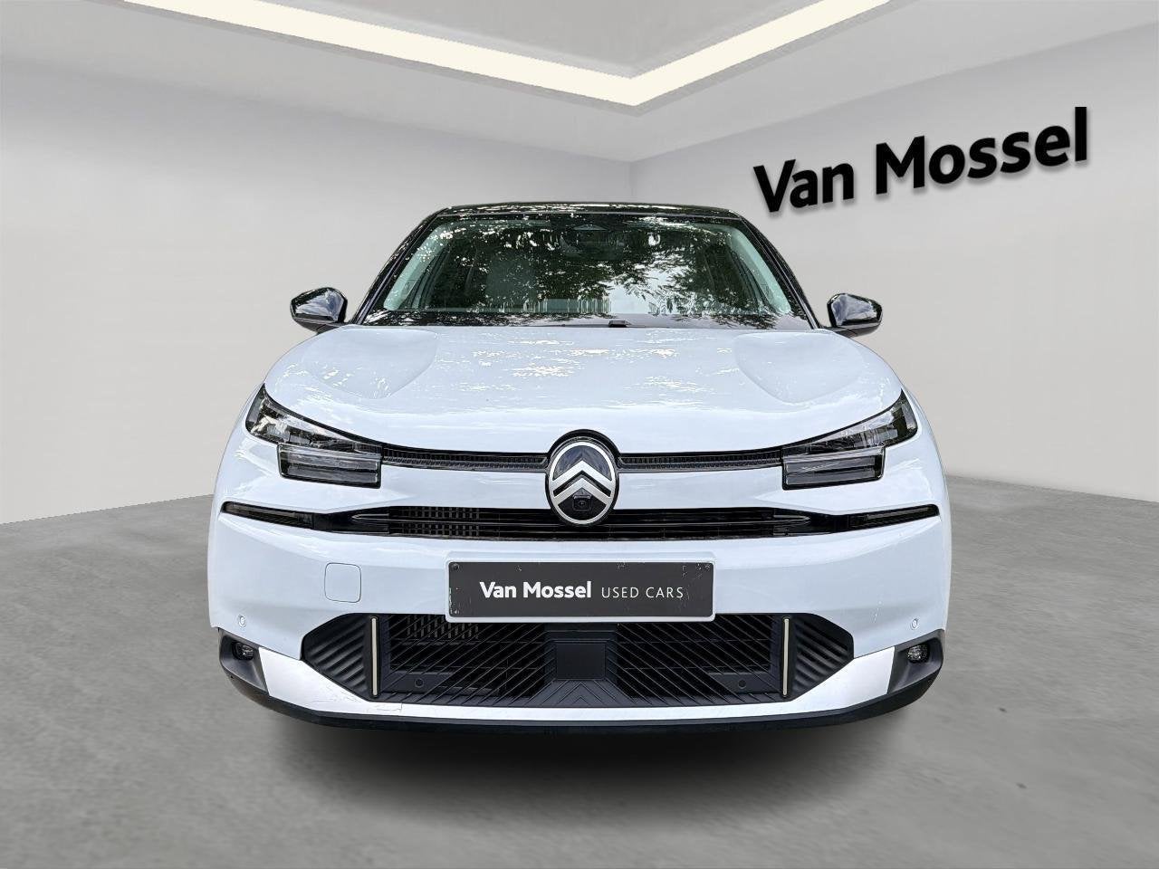Citroen C4 Hybrid 145 ch Automatic MAX, Auto's, Stof, Gebruikt, 700 kg, Wit